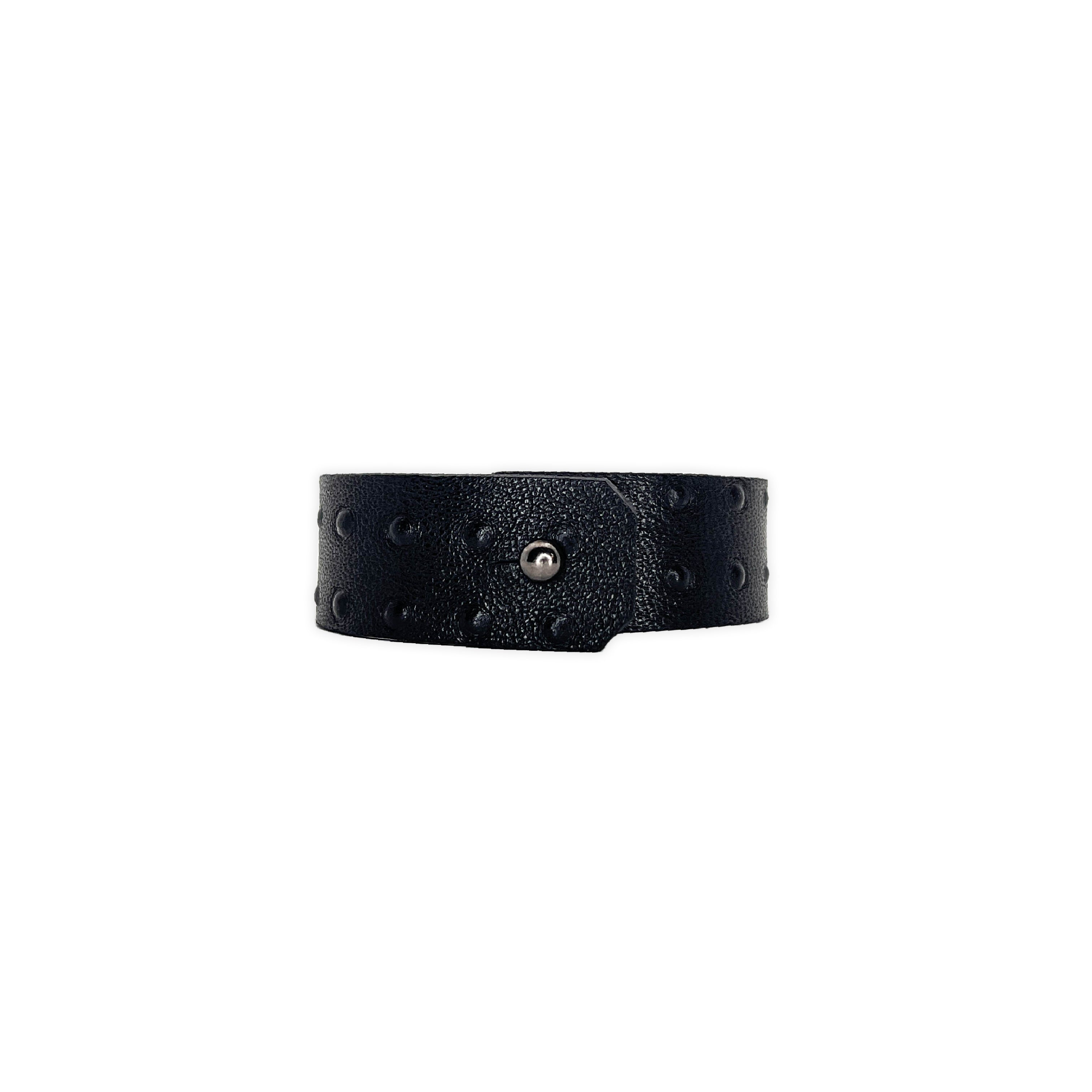 SWE-004 / Embossed Leather Bracelet