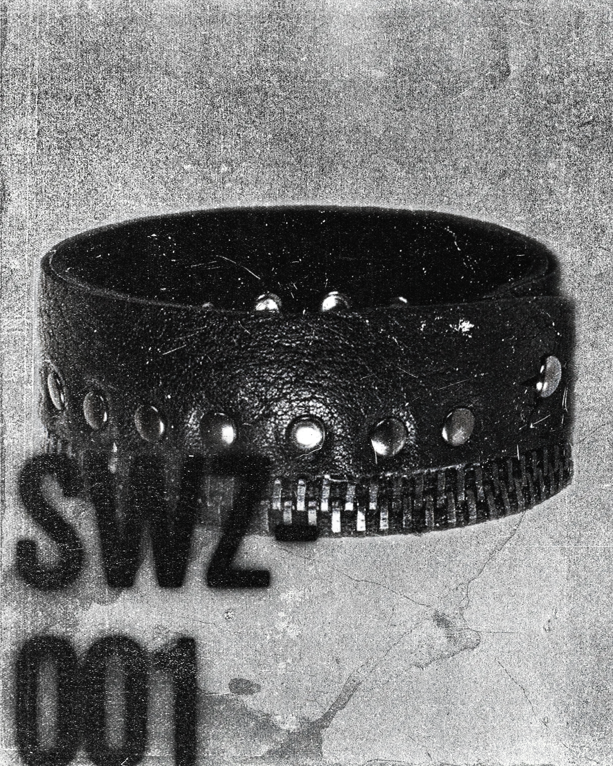 SWZ-001 / Zipper Studded Leather Bracelet