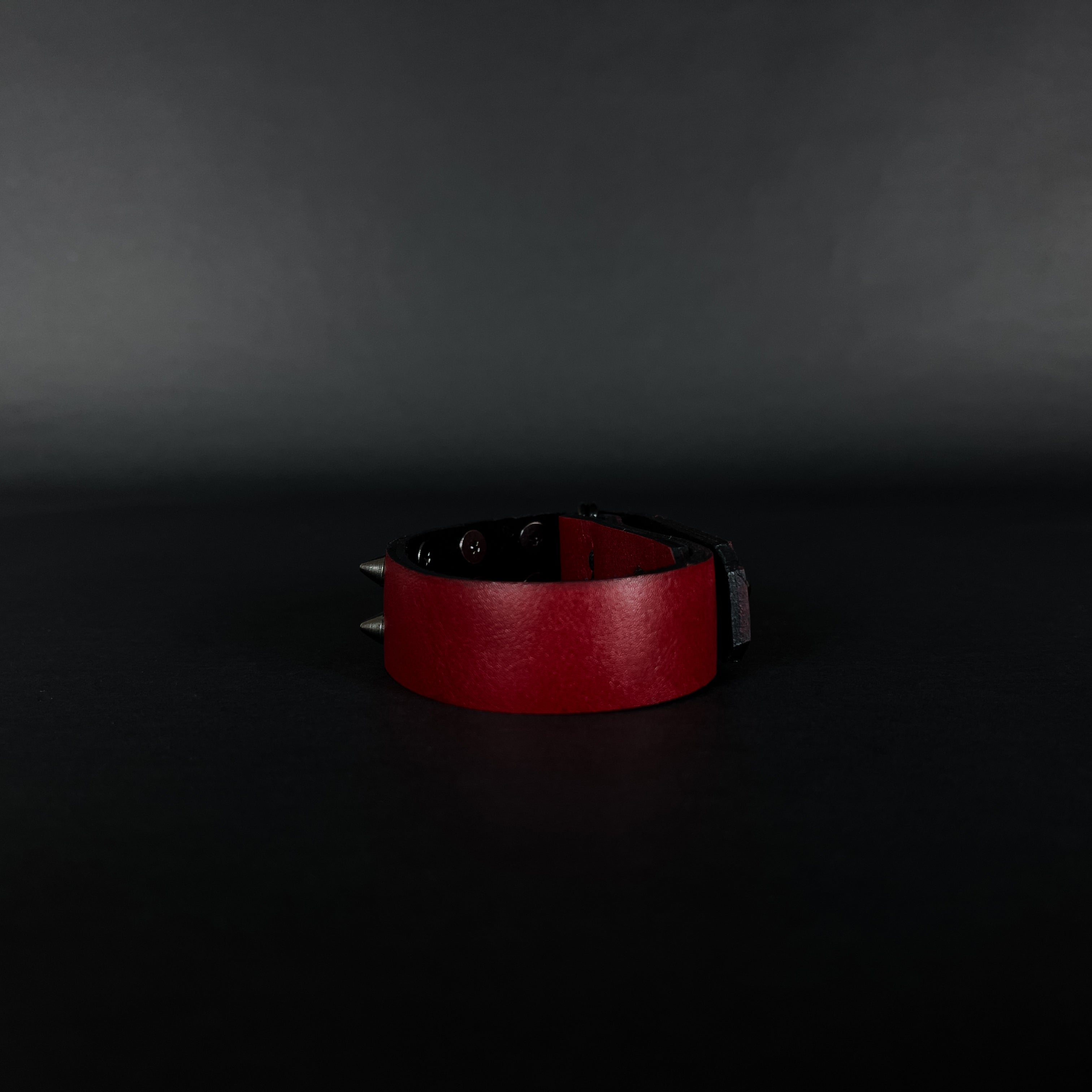 SW2-003 / Red Leather 2-Ring Spiked Bracelet