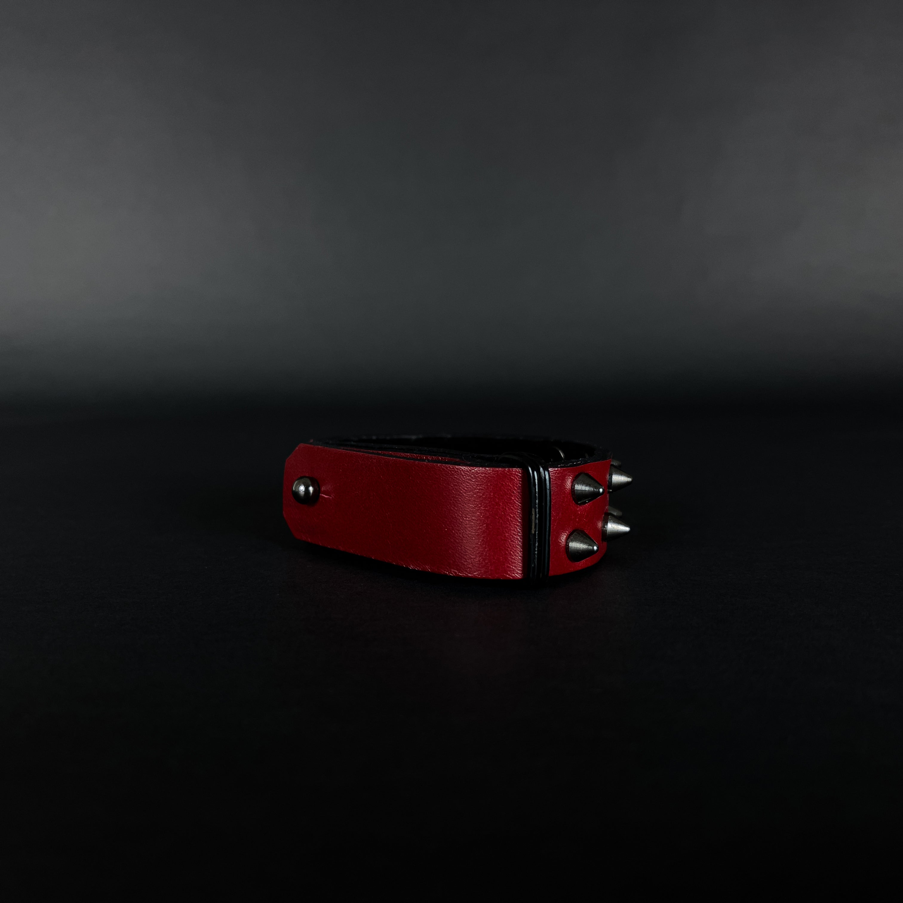 SW2-003 / Red Leather 2-Ring Spiked Bracelet