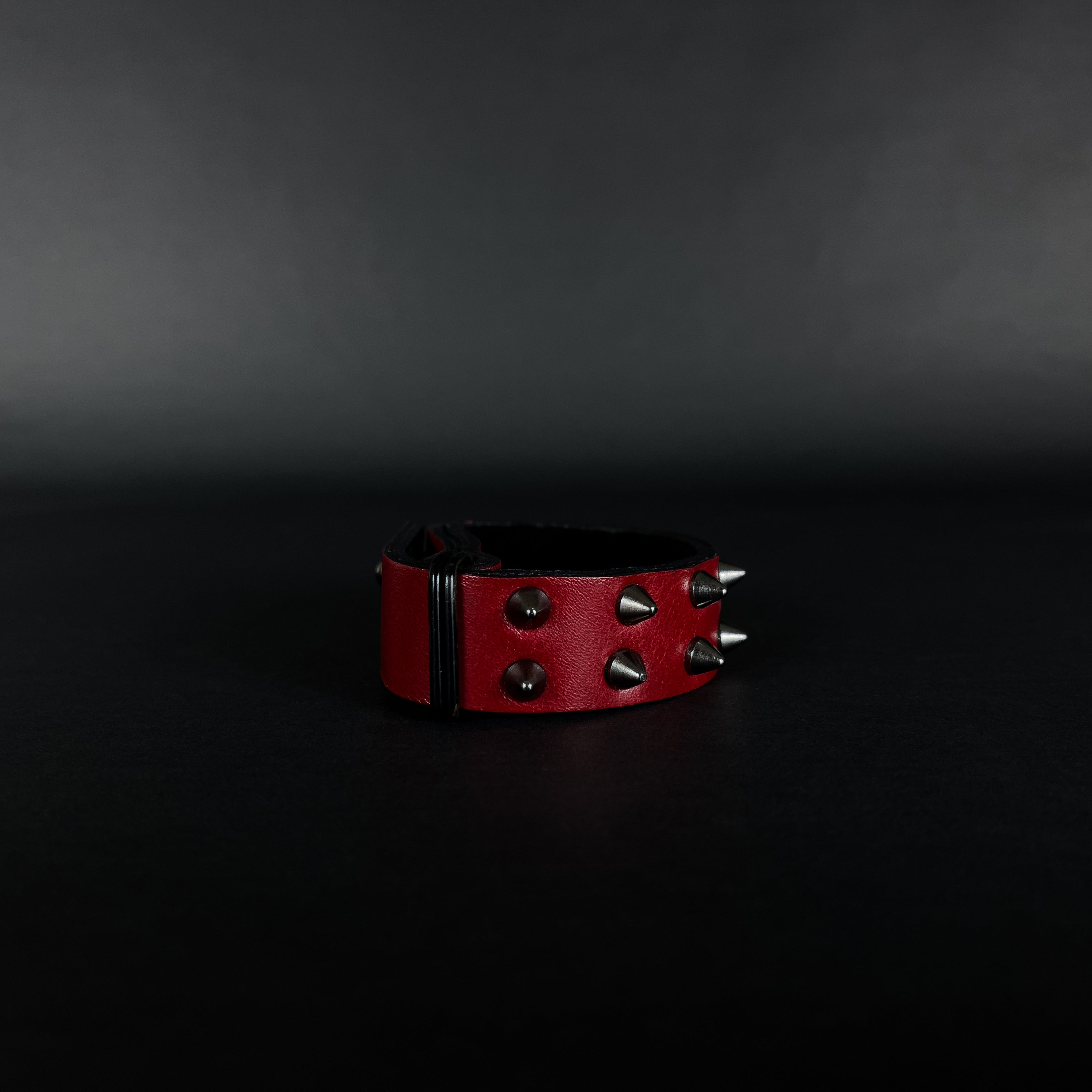 SW2-003 / Red Leather 2-Ring Spiked Bracelet