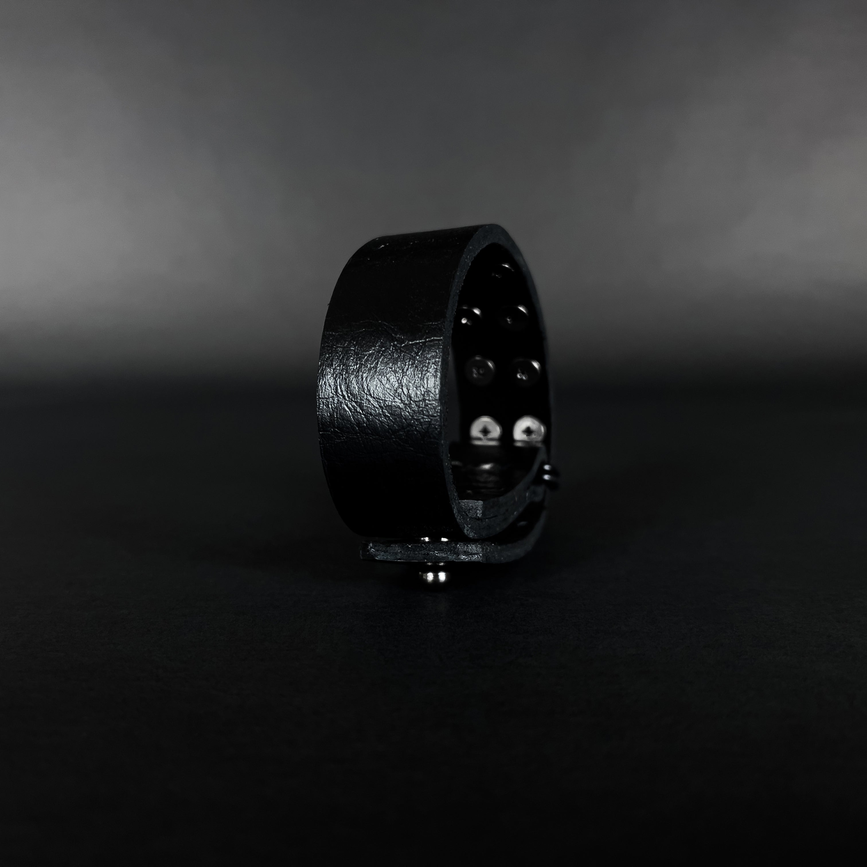 SW2-002 / Black Leather 2-Ringed Spiked Bracelet