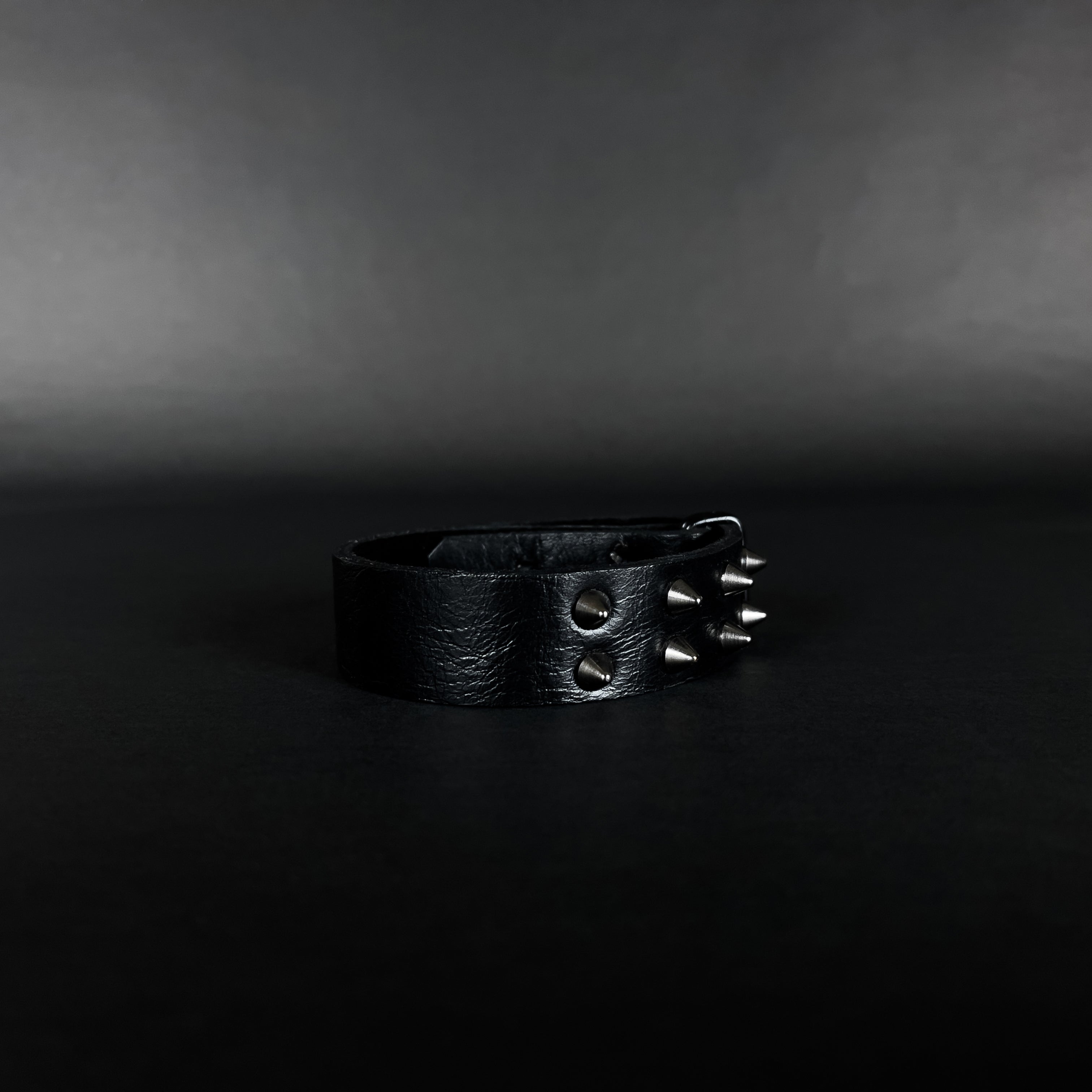 SW2-002 / Black Leather 2-Ringed Spiked Bracelet