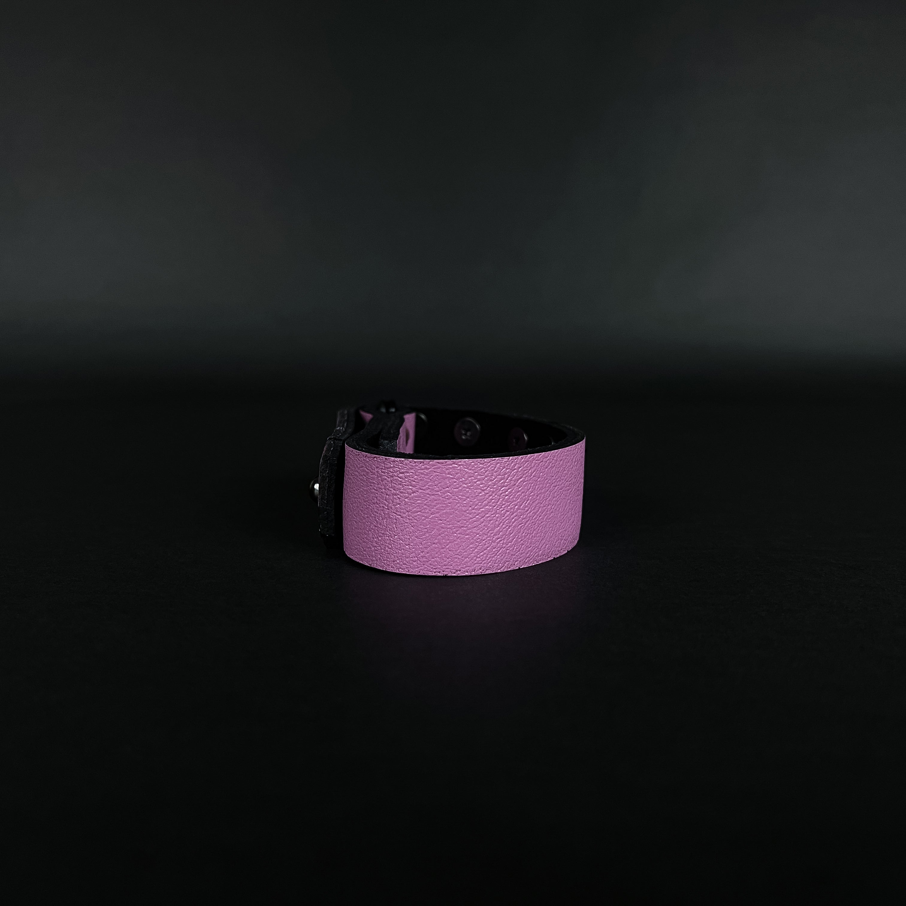 SW2-004 / Pink Leather 2-Ring Spiked Bracelet