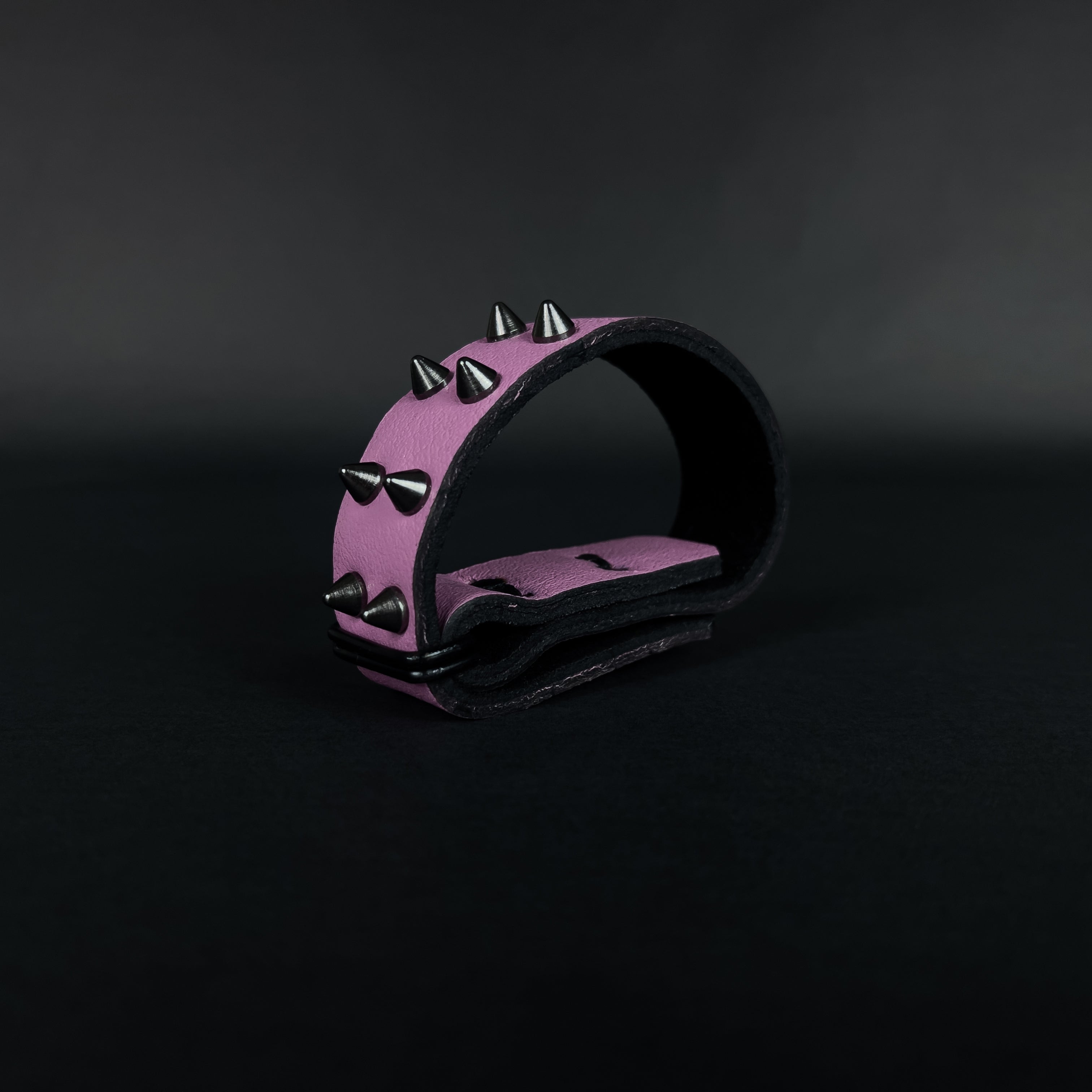 SW2-004 / Pink Leather 2-Ring Spiked Bracelet